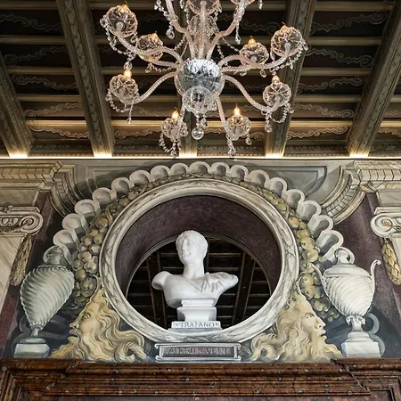Gandesa, Palace House Daire *