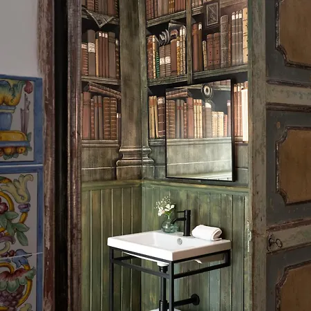 Gandesa, Palace House * セビリア